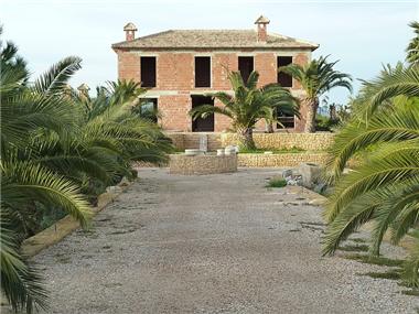Country Property for sale in Dolores (Valencia)