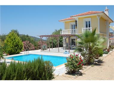 Villa for sale in Ovacik (Mugla)