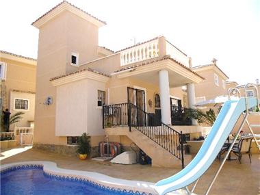 Villa / Detached for sale in Los Altos (Valencia)