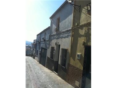 Townhouse for sale in Martos (Andalucia)