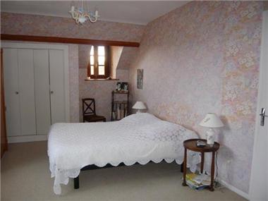 Villa for sale in Artiguelouve (Aquitaine)