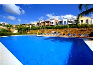 Town House for sale in Benahavis (Andalucia)