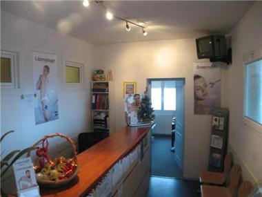 Hotel for sale in Orleix (Midi-Pyrenees)