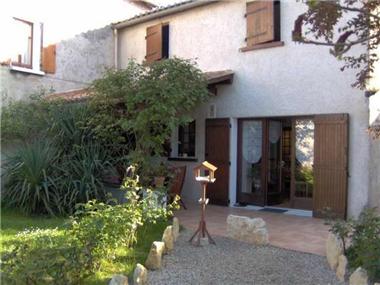 House for sale in Saint-Eutrope (Poitou-Charentes)