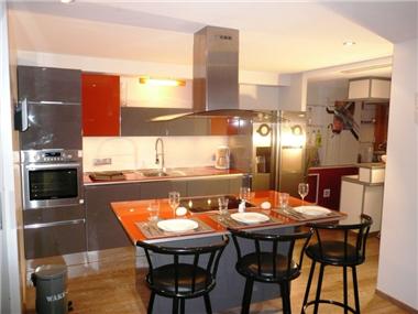 Apartment       for sale in Nice (Provence-Alpes-Cote d'Azur)