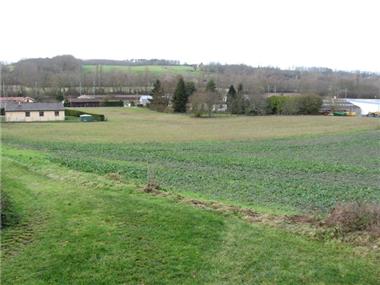 Land for sale in Chalais (Poitou-Charentes)