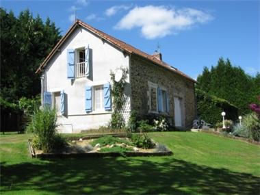 Farmhouse for sale in Payzac (Aquitaine)