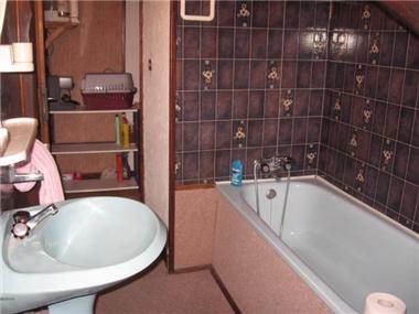 Apartment       for sale in Gedre (Midi-Pyrenees)