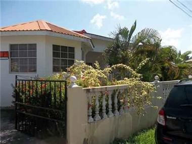 House for sale in Reduit (Gros-Islet)