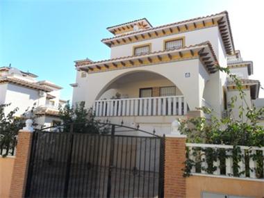 Detached for sale in Campoamor (Valencia)