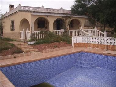Country Property for sale in Hondon de los Frailes (Valencia)