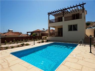 House/villa for sale in Peyia (Paphos)