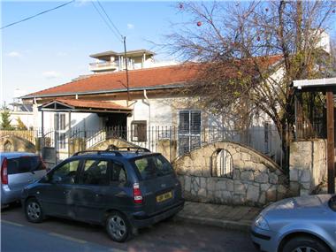 Bungalow for sale in Kyrenia (Kyrenia)