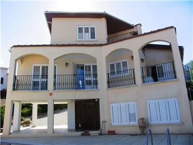 Villa for sale in Karaoglanoglu (Kyrenia)