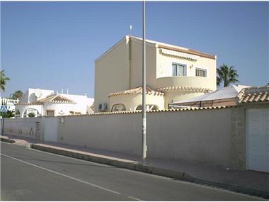 Villa / Detached for sale in La Florida (Valencia)