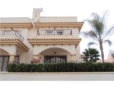 Semi Detached for sale in San Miguel de Salinas (Valencia)