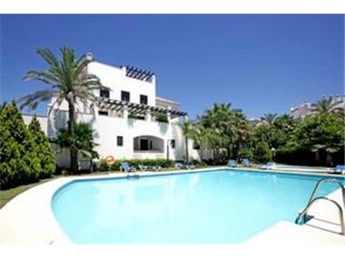 Apartment for sale in Puerto Banus (Andalucia)