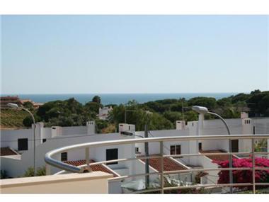 Apartment for sale in Olhos de Agua (Faro)