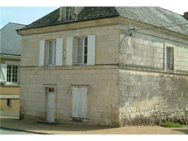 House for sale in Chenehutte-Treves-Cunault (Region Pays de la Loire)