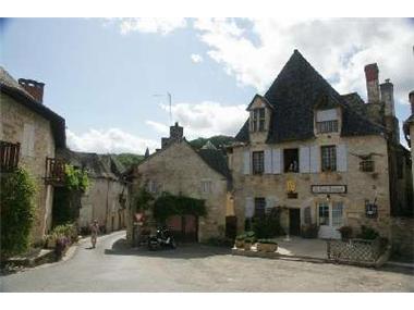 Restaurant/bar for sale in Collonges-la-Rouge (Region Limousin)