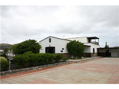 Villa for sale in Uga (Canary Islands)