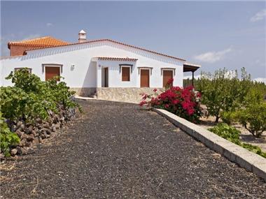 Villa for sale in Escalona (Canary Islands)