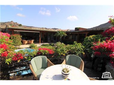 Villa for sale in Taurito (Canary Islands)