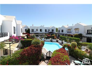 Villa for sale in Puerto Rico (Canary Islands)
