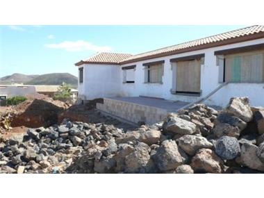 Villa for sale in Villaverde (Canary Islands)