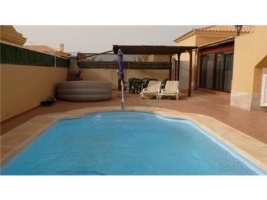 Villa for sale in Corralejo (Canary Islands)
