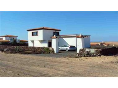 Villa for sale in Tindaya (Canary Islands)