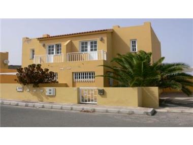 Villa for sale in Parque Holandes (Canary Islands)