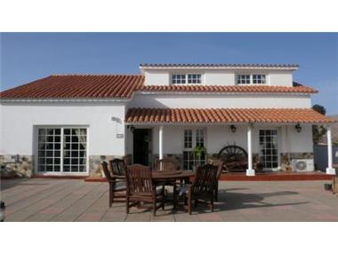 Villa for sale in Triquivijate (Canary Islands)