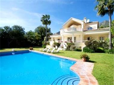Villa for sale in Marbella (Andalucia)