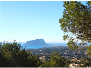 Plot for sale in Moraira (Valencia)