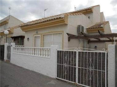 Villa for sale in Ciudad Quesada (Valencia)