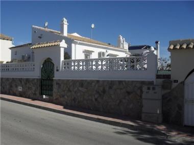 Detached Villa for sale in San Miguel de Salinas (Valencia)