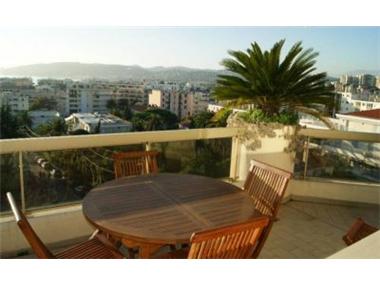 Apartment for sale in Antibes (Provence-Alpes-Cote d'Azur)