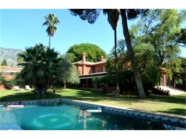 Villa for sale in Marbella (Andalucia)