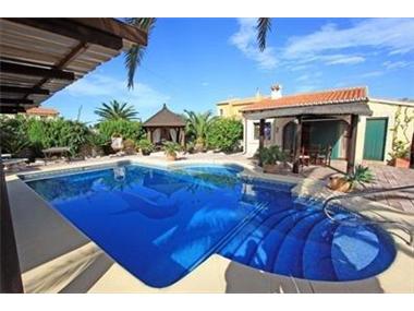 Villa for sale in Ondara (Valencia)