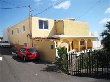 Townhouse for sale in Buzanada (Canary Islands)