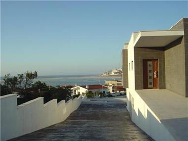 Semi/terraced Villa for sale in Obidos (Leiria)