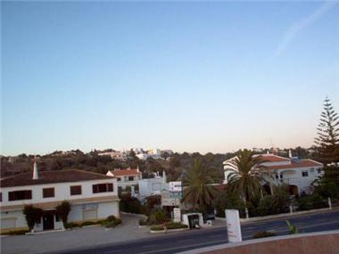 Semi/terraced Villa for sale in Quarteira (Faro)