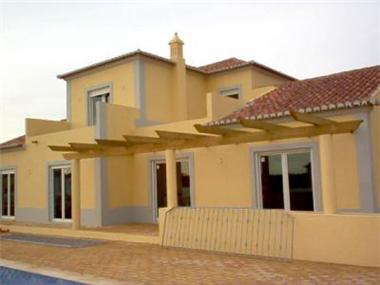 Semi/terraced Villa for sale in Moncarapacho (Faro)