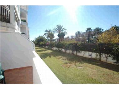 Apartment/flat for sale in Puerto Banus (Andalucia)
