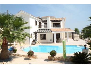 House for sale in Peyia (Paphos)