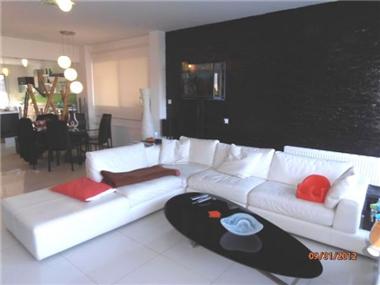 House for sale in Latsia (Nicosia)