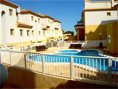 Apartment for sale in Cox (Valencia)