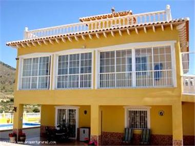 Villa for sale in Macisvenda (Murcia)
