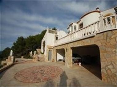 Villa for sale in Oliva (Valencia)